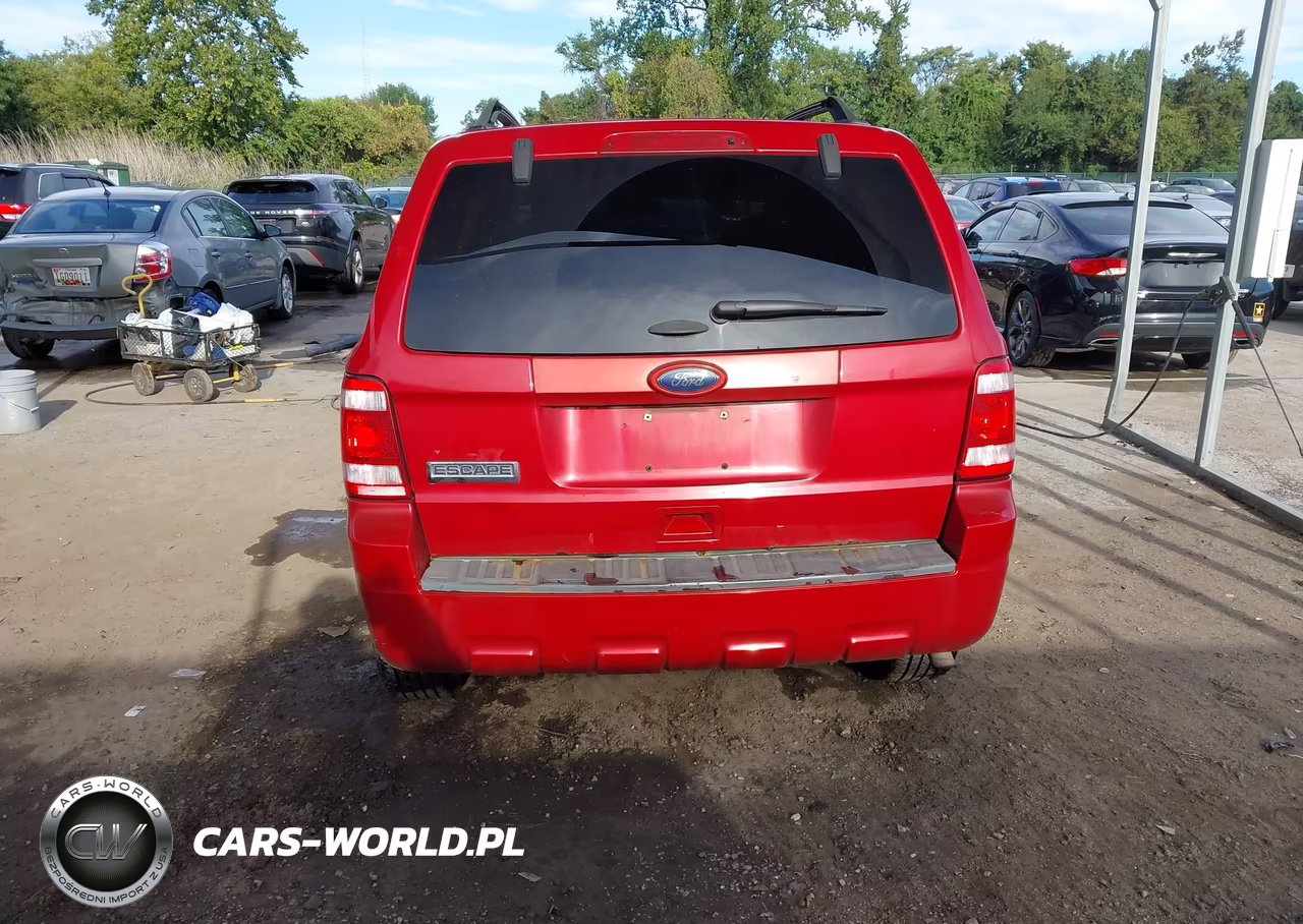 2011 Ford Escape Xlt VIN:1FMCU0D75BKB75002 - 16