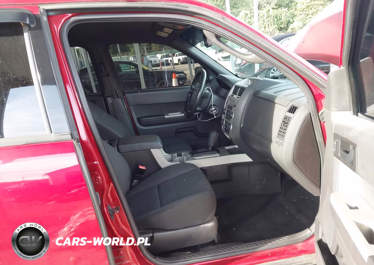 2011 Ford Escape Xlt VIN:1FMCU0D75BKB75002 - 5