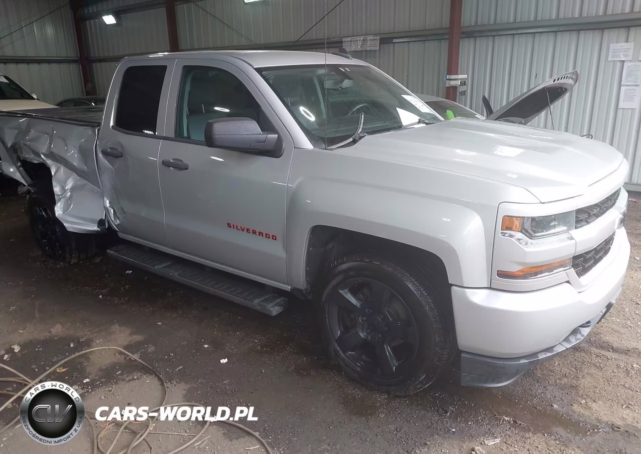 2018 Chevrolet Silverado 1500 Custom – zdjęcie 1 z 16