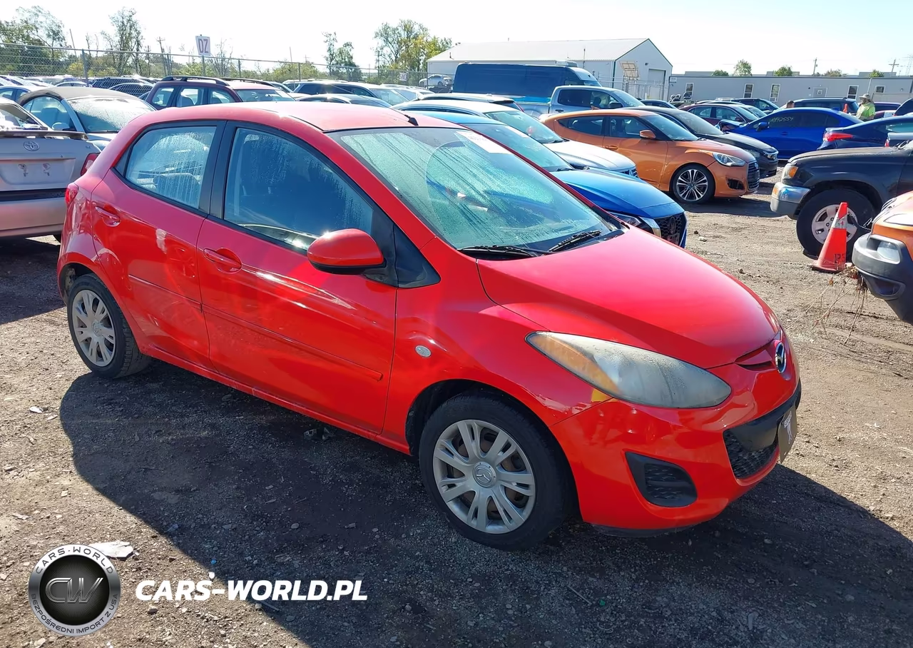2013 Mazda Mazda2 Sport VIN:JM1DE1KY8D0165764 - 1