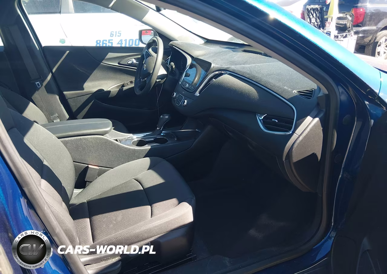 2019 Chevrolet Malibu Lt VIN:1G1ZD5ST2KF198699 - 5