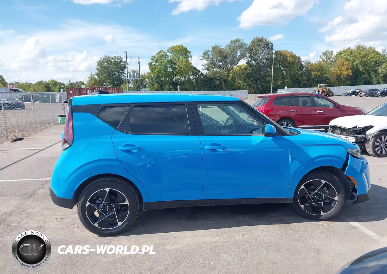 2025 Kia Soul Ex VIN:KNDJ33AU5S7269720 - 13