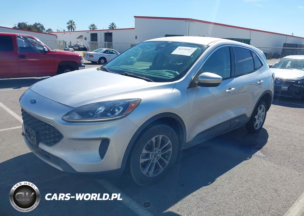 2020 Ford Escape Se VIN:1FMCU9G68LUB82703 - 2