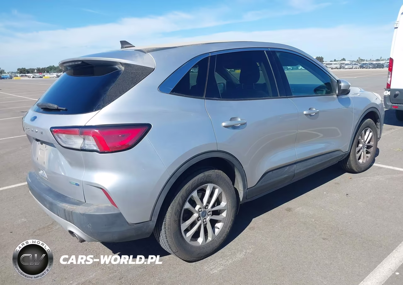 2020 Ford Escape Se VIN:1FMCU9G68LUB82703 - 4