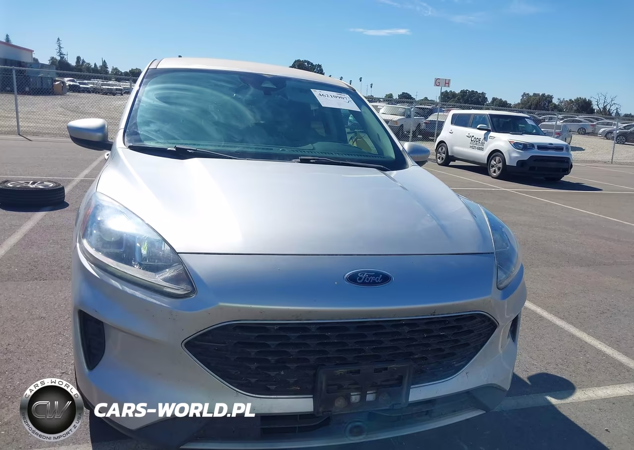 2020 Ford Escape Se VIN:1FMCU9G68LUB82703 - 6