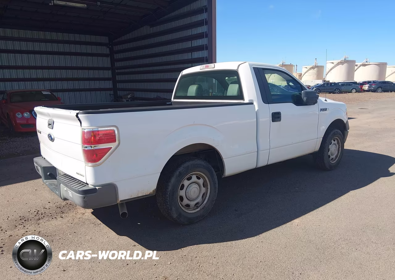 2014 Ford F-150 Xl VIN:1FTMF1CM3EKF76097 - 4