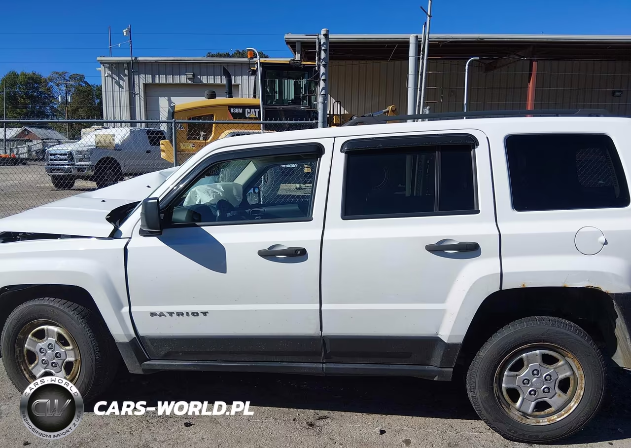 2016 Jeep Patriot Sport VIN:1C4NJRBB2GD690410 - 14