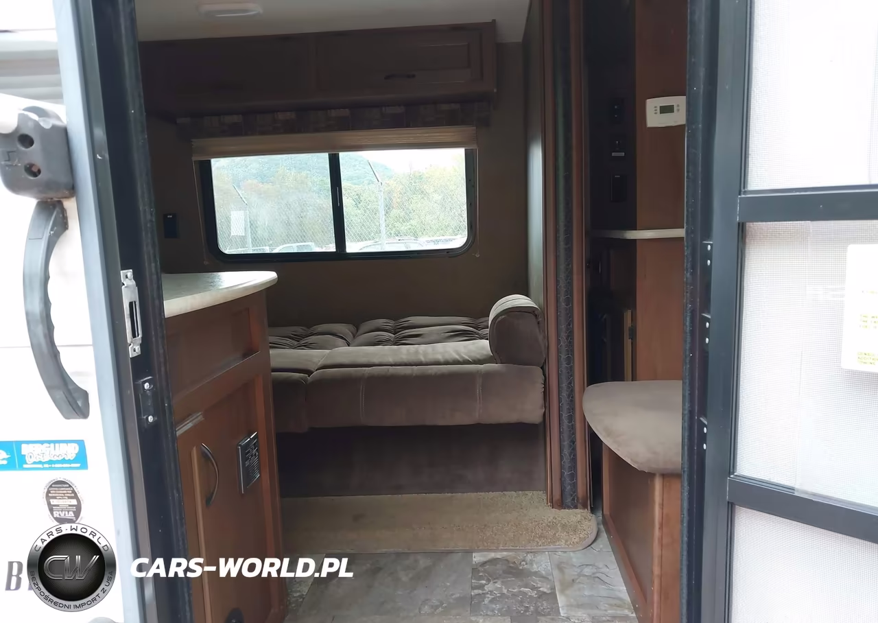 2015 Jayco Jay Flight Slx VIN:1UJBJ0BR5F17X0652 - 5