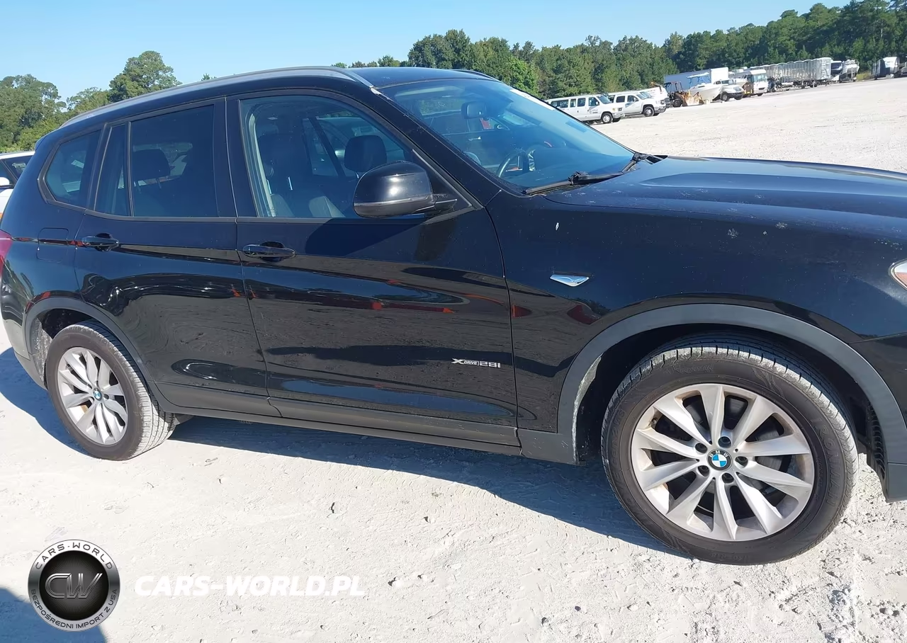 2017 BMW X3 xDrive28I VIN:5UXWX9C30H0W72604 - 13