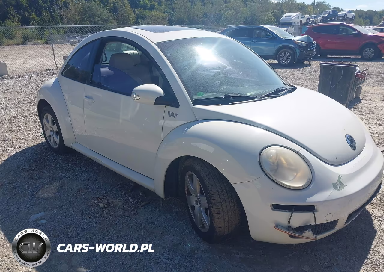 2008 Volkswagen New Beetle Coupe Black Tie Edition-Triple White