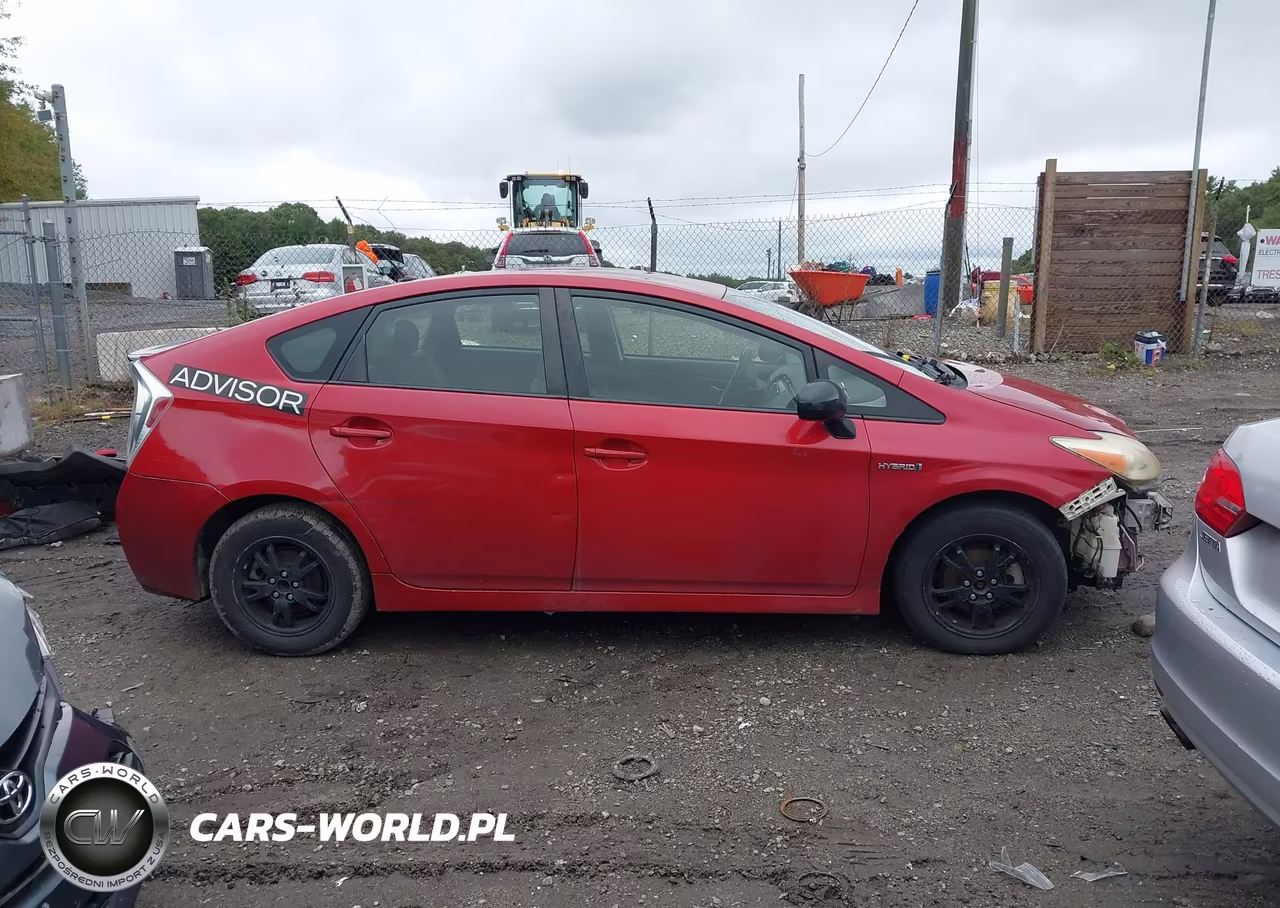 2014 Toyota Prius Two VIN:JTDKN3DU8E0374467 - 12