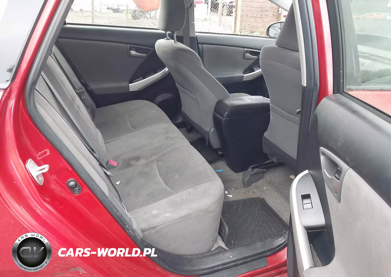 2014 Toyota Prius Two VIN:JTDKN3DU8E0374467 - 8