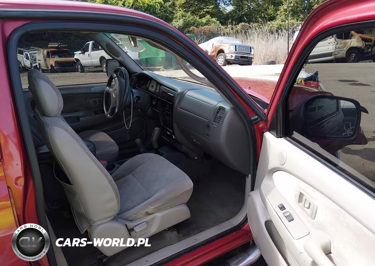 2002 Toyota Tacoma Base V6 (A4) VIN:5TEHN72N82Z053070 - 5