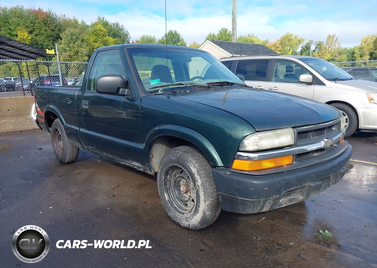 2003 Chevrolet S-10 VIN:1GCCS14H838269690 - 1