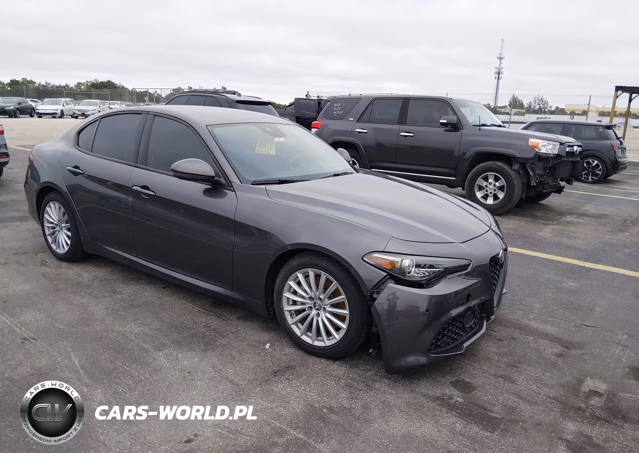 2023 Alfa Romeo Giulia Sprint Rwd VIN:ZARFAMAN4P7666584 - 1