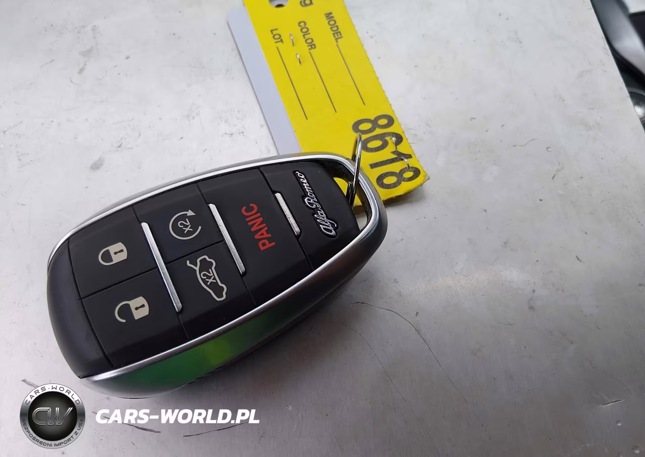 2023 Alfa Romeo Giulia Sprint Rwd VIN:ZARFAMAN4P7666584 - 11