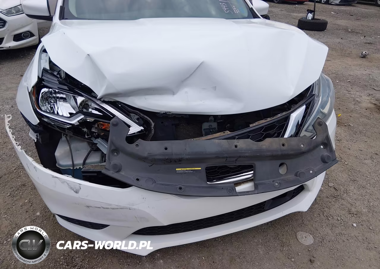 2018 Nissan Sentra S VIN:3N1AB7AP2JY293087 - 6