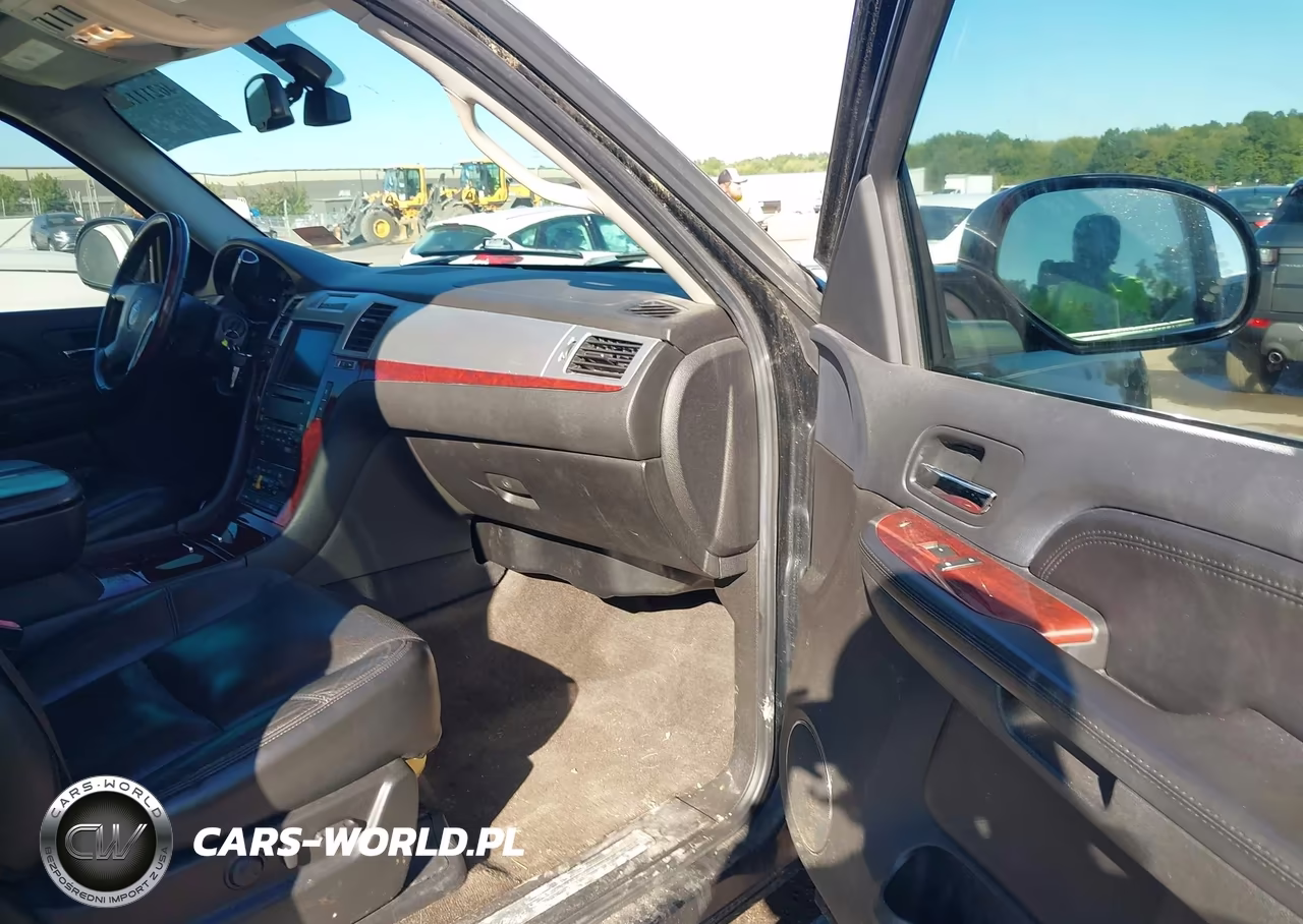2008 Cadillac Escalade Esv Standard VIN:1GYFK66848R233255 - 5