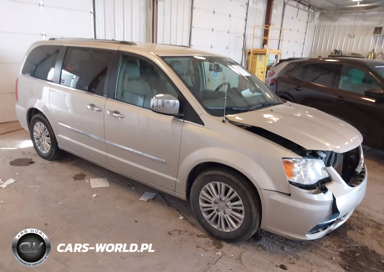 2012 Chrysler Town & Country Limited