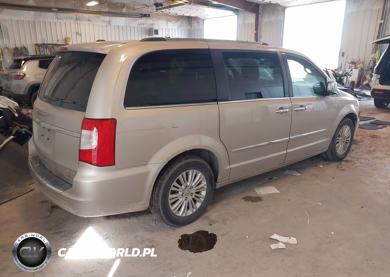 2012 Chrysler Town & Country Limited VIN:2C4RC1GG1CR382718 - 4