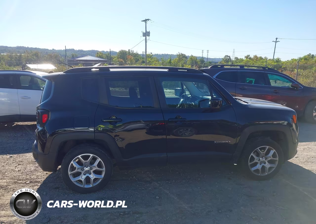 2017 Jeep Renegade Latitude 4X4 VIN:ZACCJBBB6HPG49716 - 13