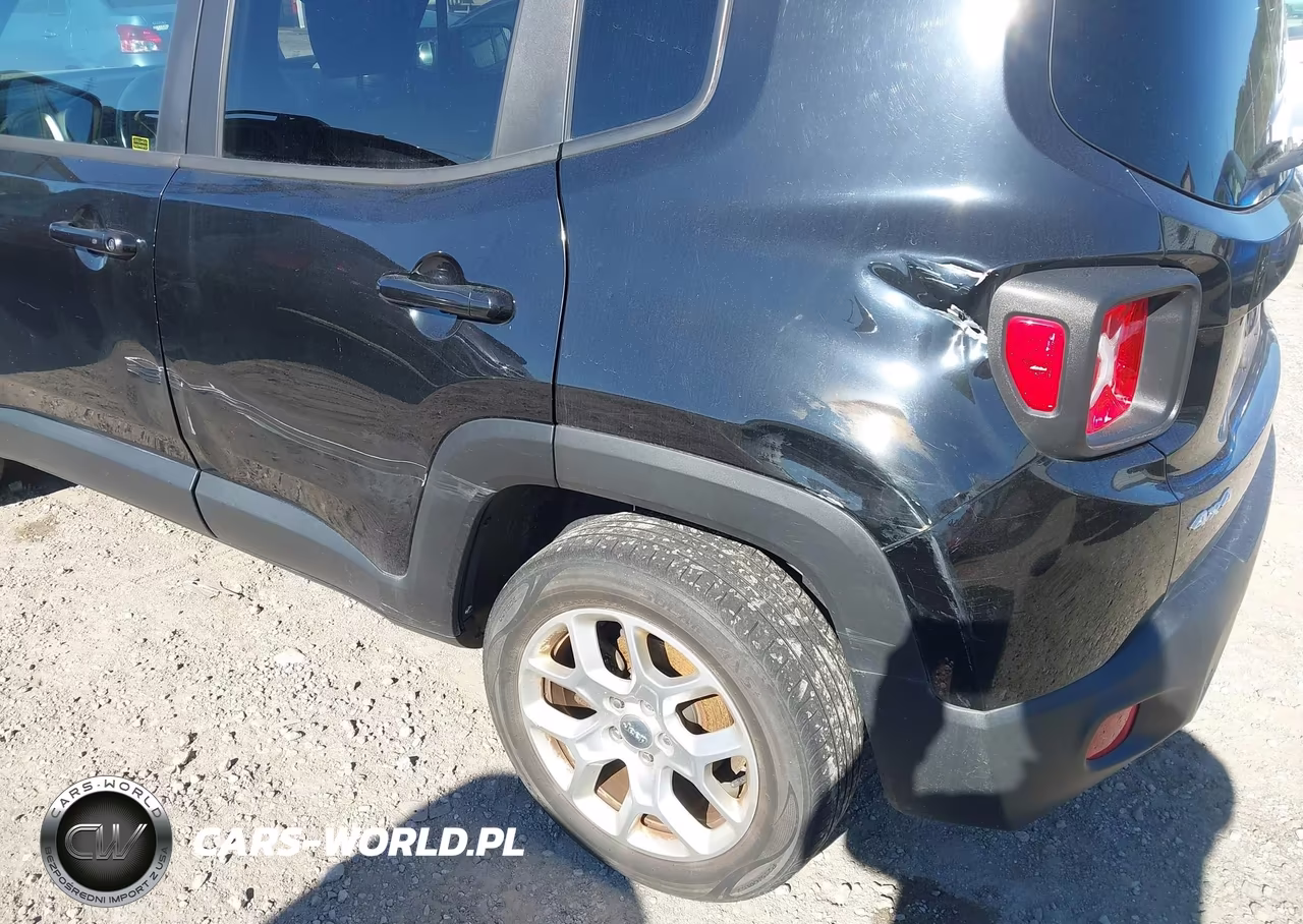 2017 Jeep Renegade Latitude 4X4 VIN:ZACCJBBB6HPG49716 - 6