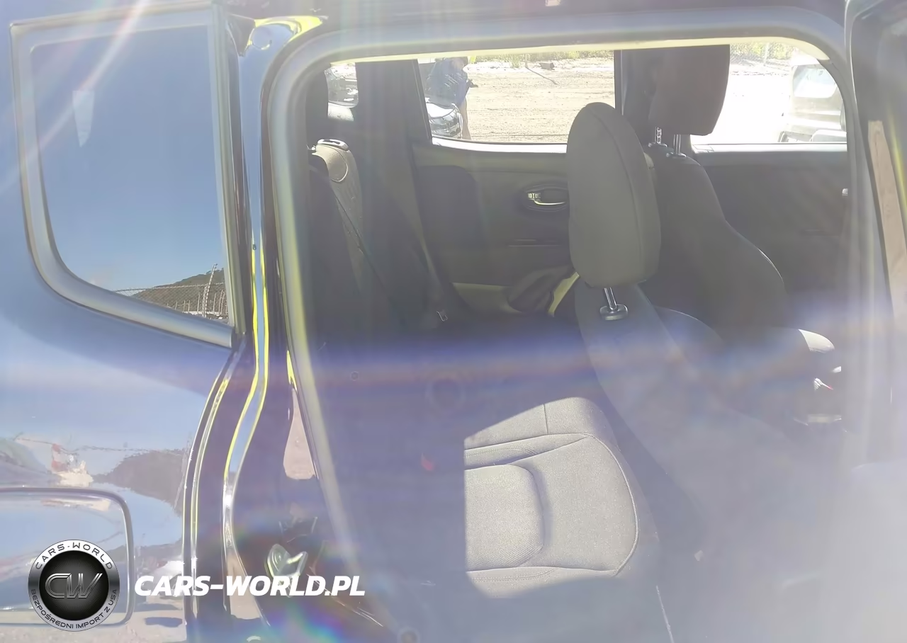 2017 Jeep Renegade Latitude 4X4 VIN:ZACCJBBB6HPG49716 - 8