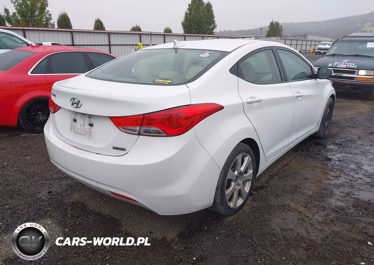 2012 Hyundai Elantra Limited VIN:5NPDH4AE2CH104671 - 4
