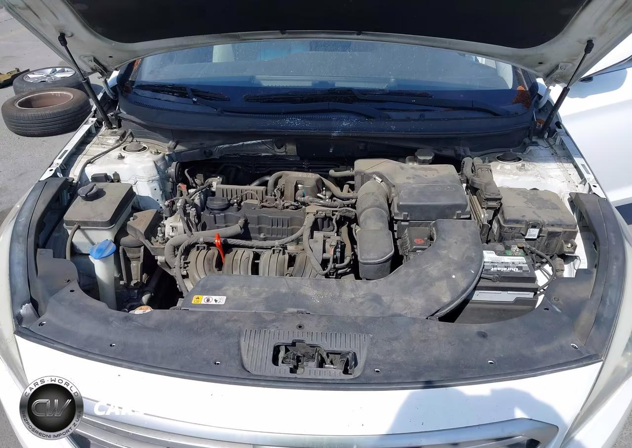 2015 Hyundai Sonata 2.4L Se VIN:5NPE24AF9FH057562 - 10