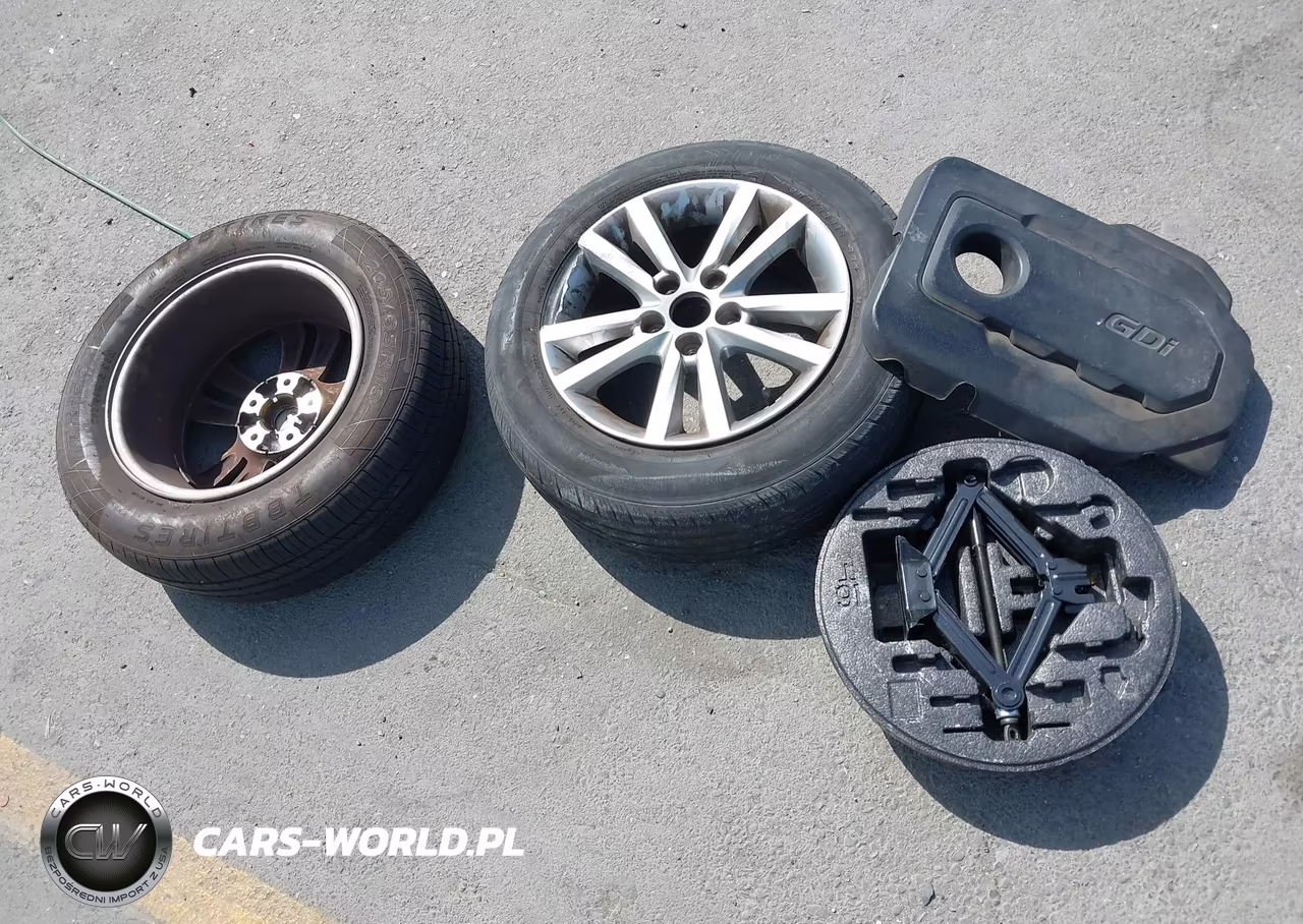 2015 Hyundai Sonata 2.4L Se VIN:5NPE24AF9FH057562 - 12