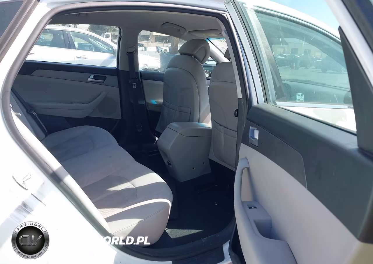 2015 Hyundai Sonata 2.4L Se VIN:5NPE24AF9FH057562 - 8
