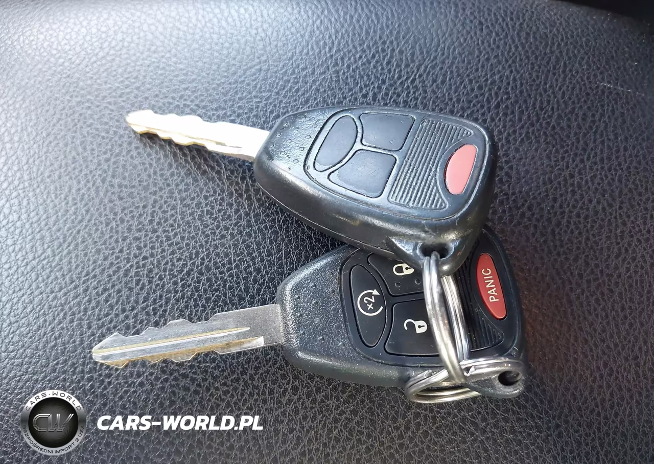 2012 Jeep Wrangler Unlimited Sahara VIN:1C4BJWEG2CL198579 - 11