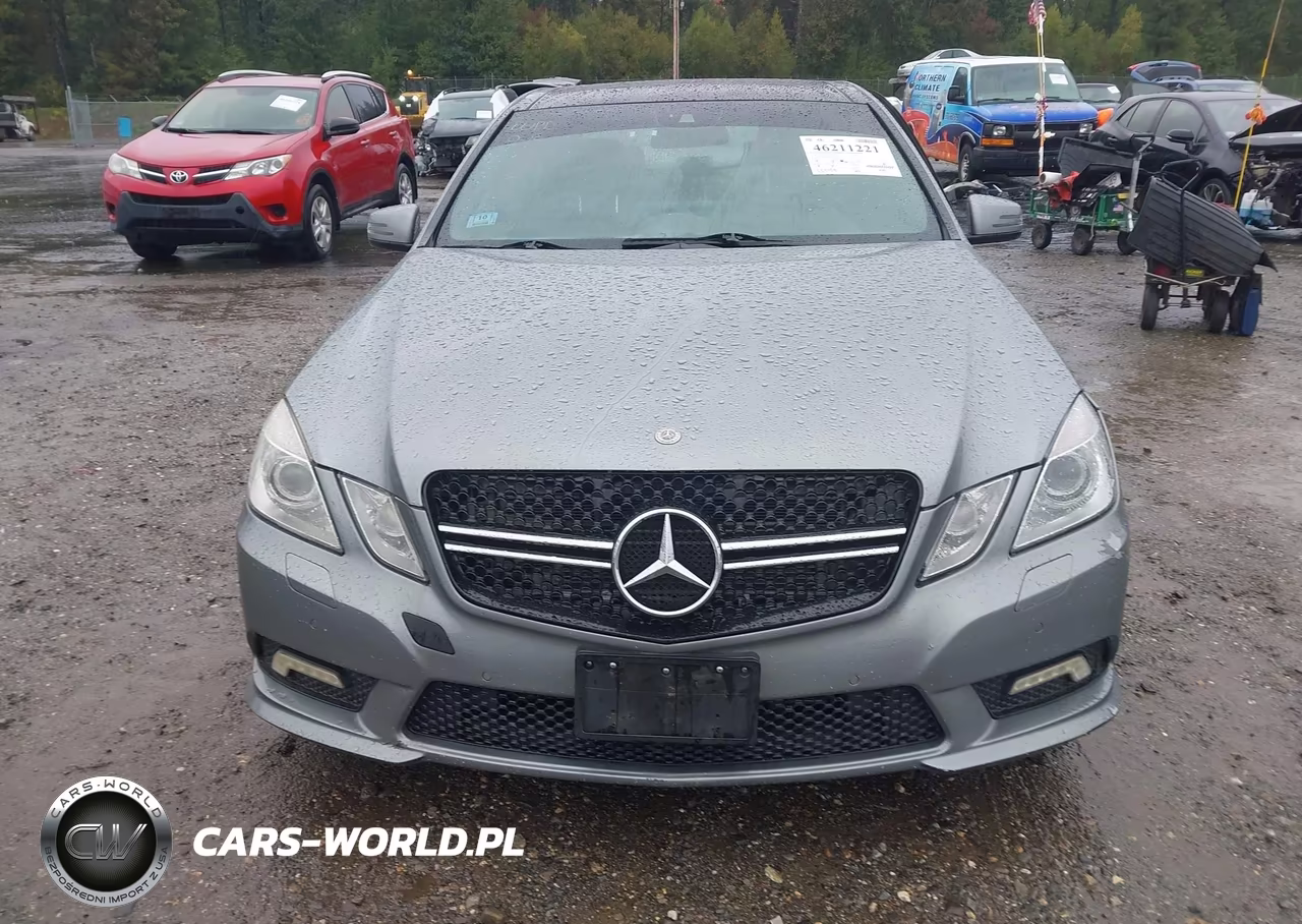 2010 Mercedes-Benz E 550 4Matic VIN:WDDHF9ABXAA233858 - 13