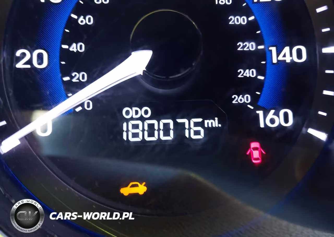 2015 Hyundai Sonata Hybrid VIN:KMHEC4A4XFA138858 - 15