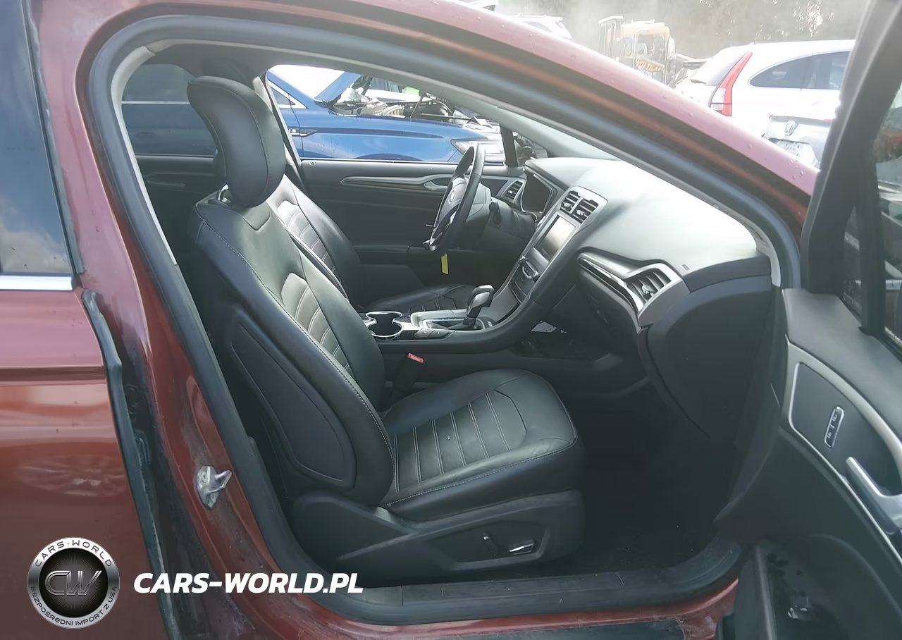 2014 Ford Fusion Energi Se Luxury VIN:3FA6P0PUXER382971 - 5