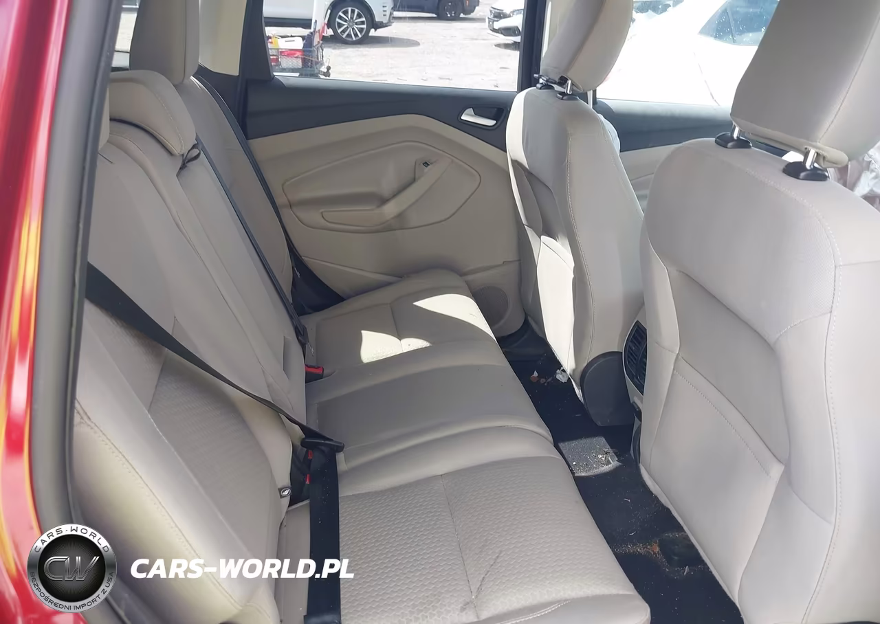 2019 Ford Escape Se VIN:1FMCU0GD2KUB95861 - 8