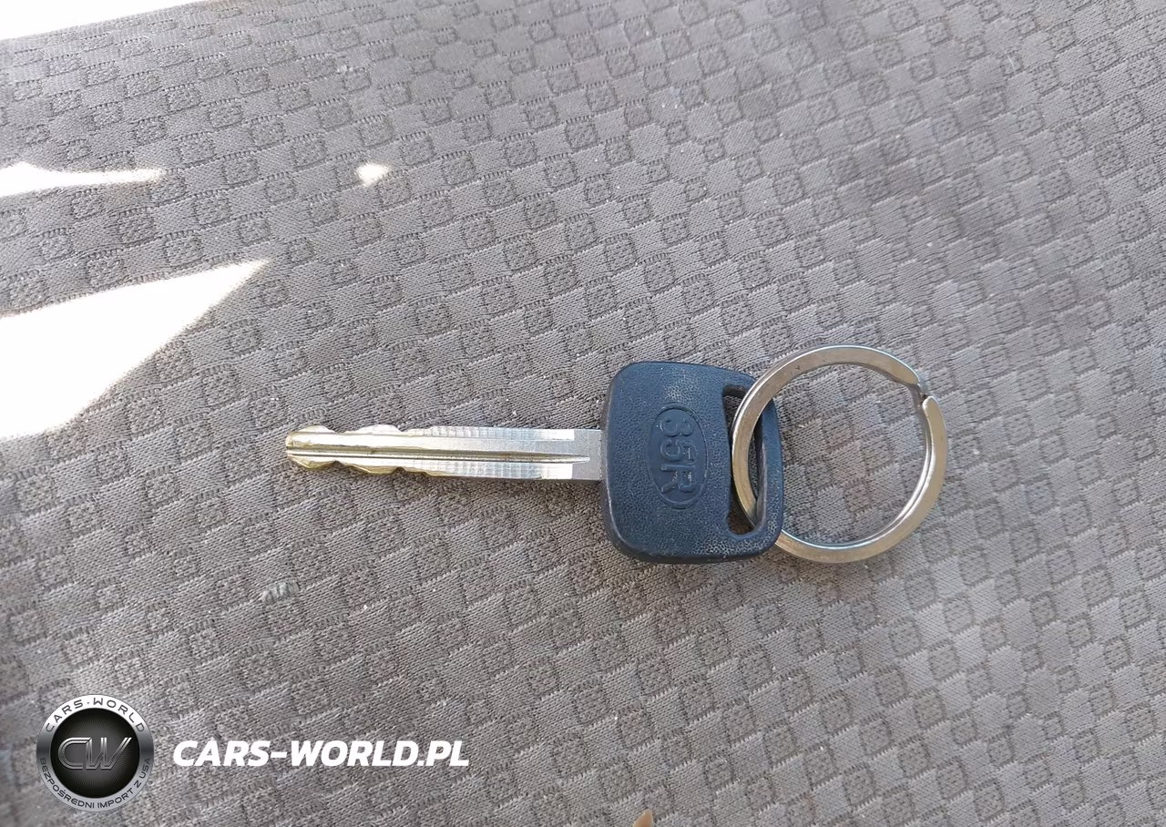 2007 Toyota Yaris S VIN:JTDBT923071087320 - 11