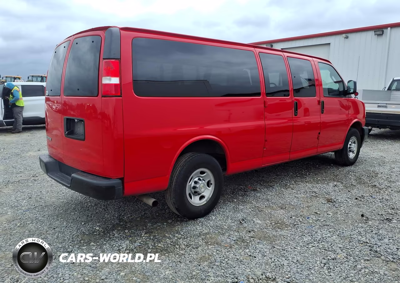 2020 Chevrolet Express Passenger Rwd 3500 Extended Wheelbase Ls VIN:1GAZGNFG1L1271953 - 4