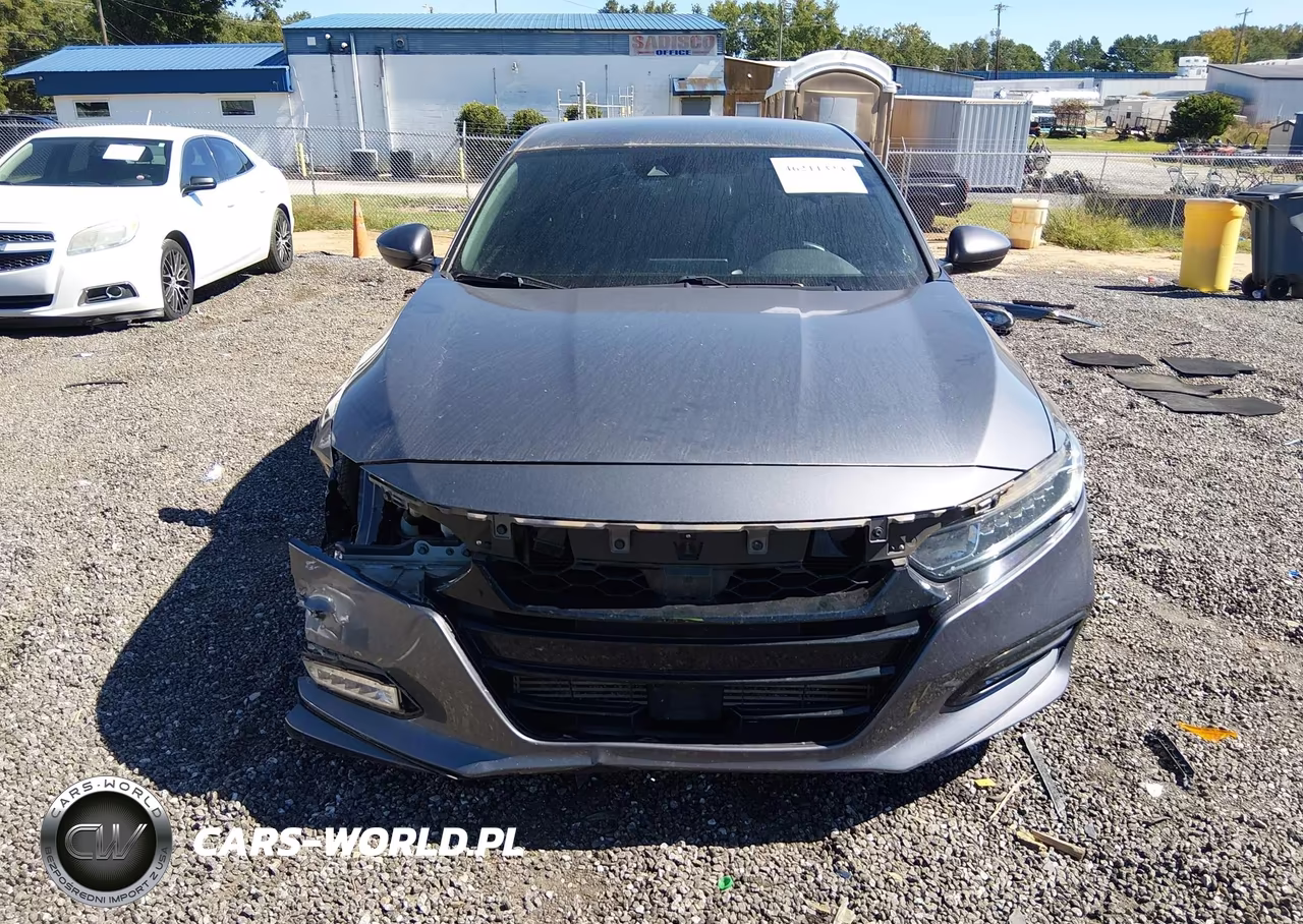 2018 Honda Accord Sport VIN:1HGCV1F33JA112617 - 13