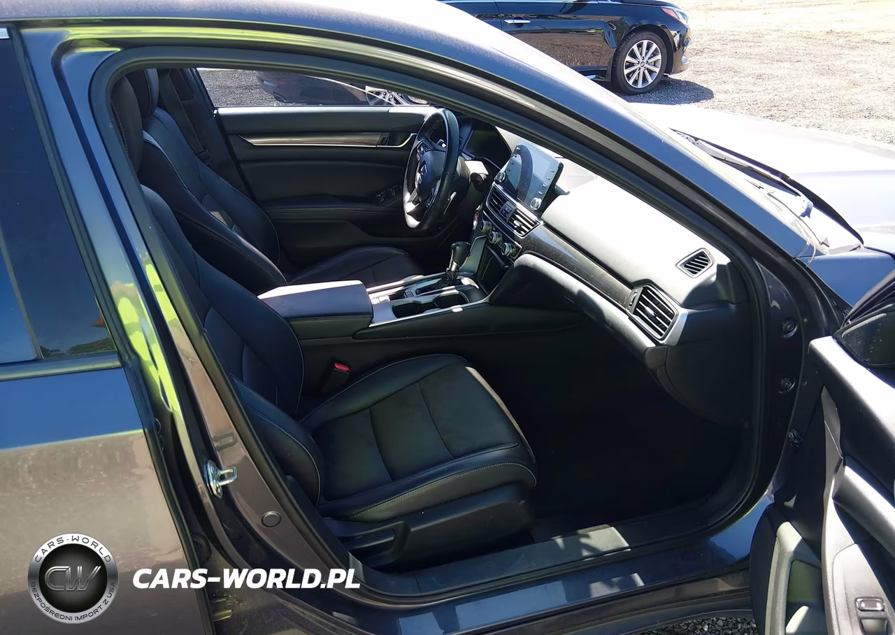 2018 Honda Accord Sport VIN:1HGCV1F33JA112617 - 5
