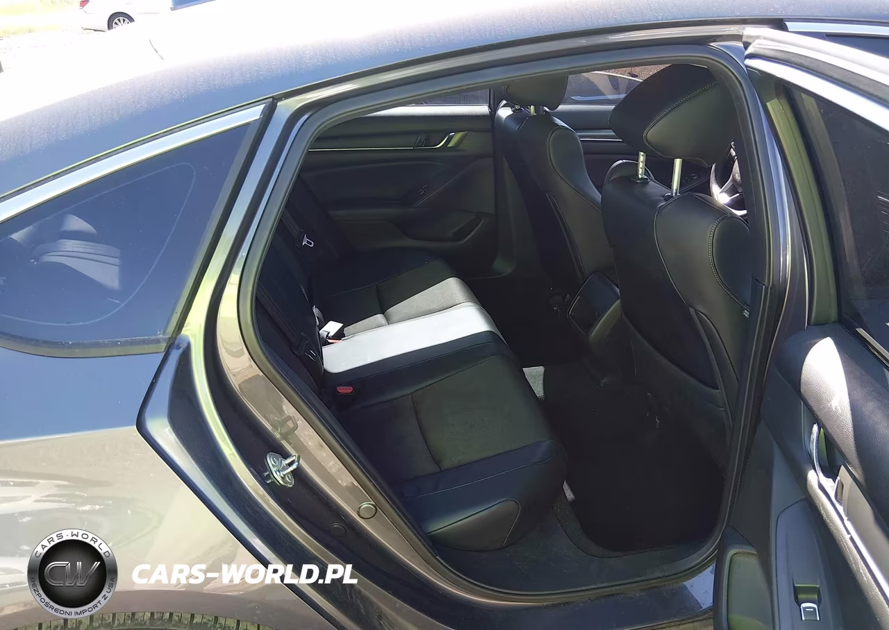 2018 Honda Accord Sport VIN:1HGCV1F33JA112617 - 8