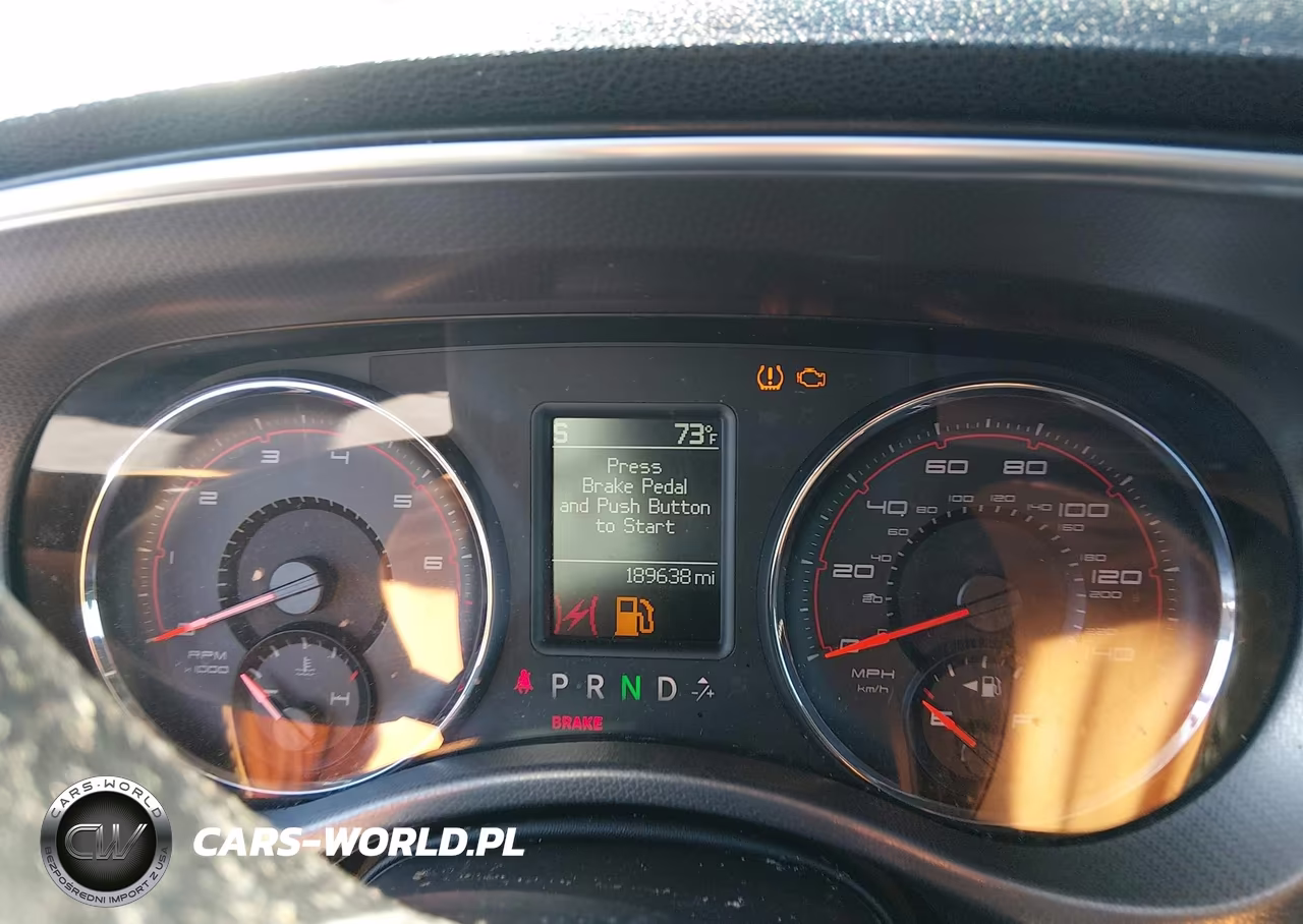 2011 Dodge Charger VIN:2B3CL3CG1BH590126 - 7