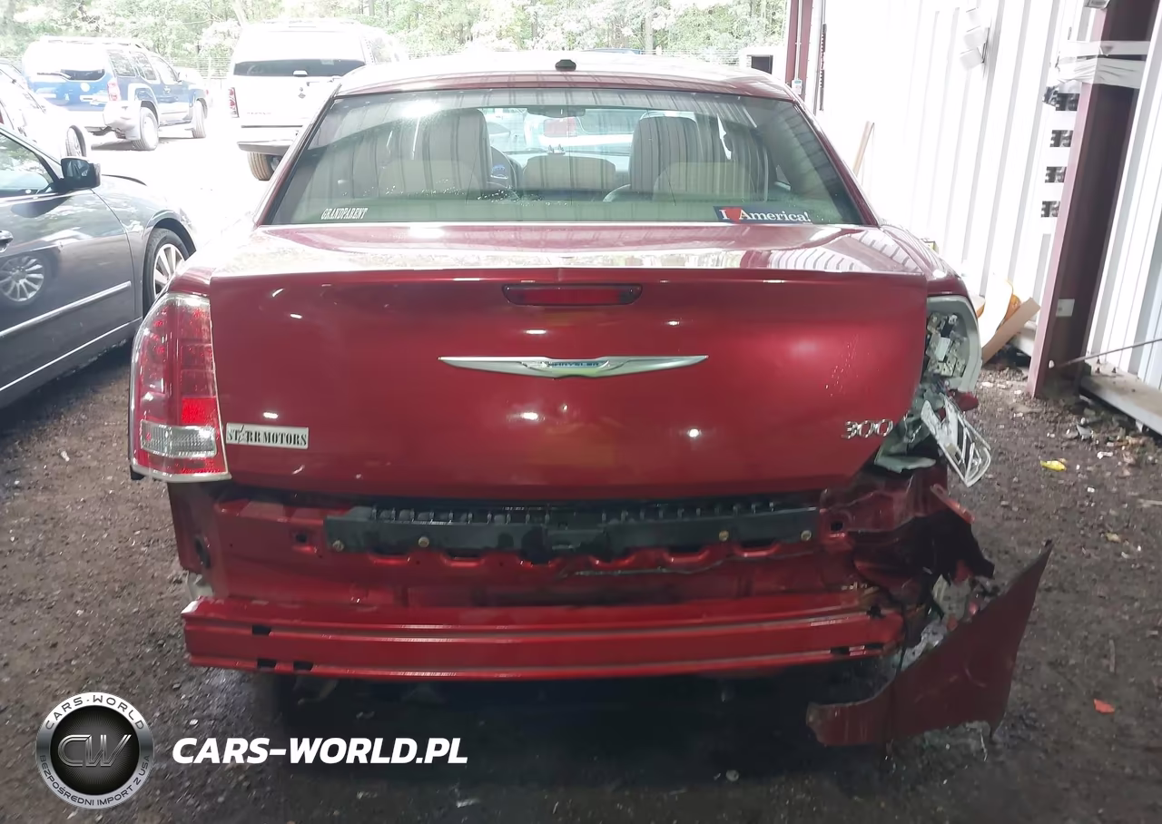2014 Chrysler 300 VIN:2C3CCAAG3EH222240 - 16