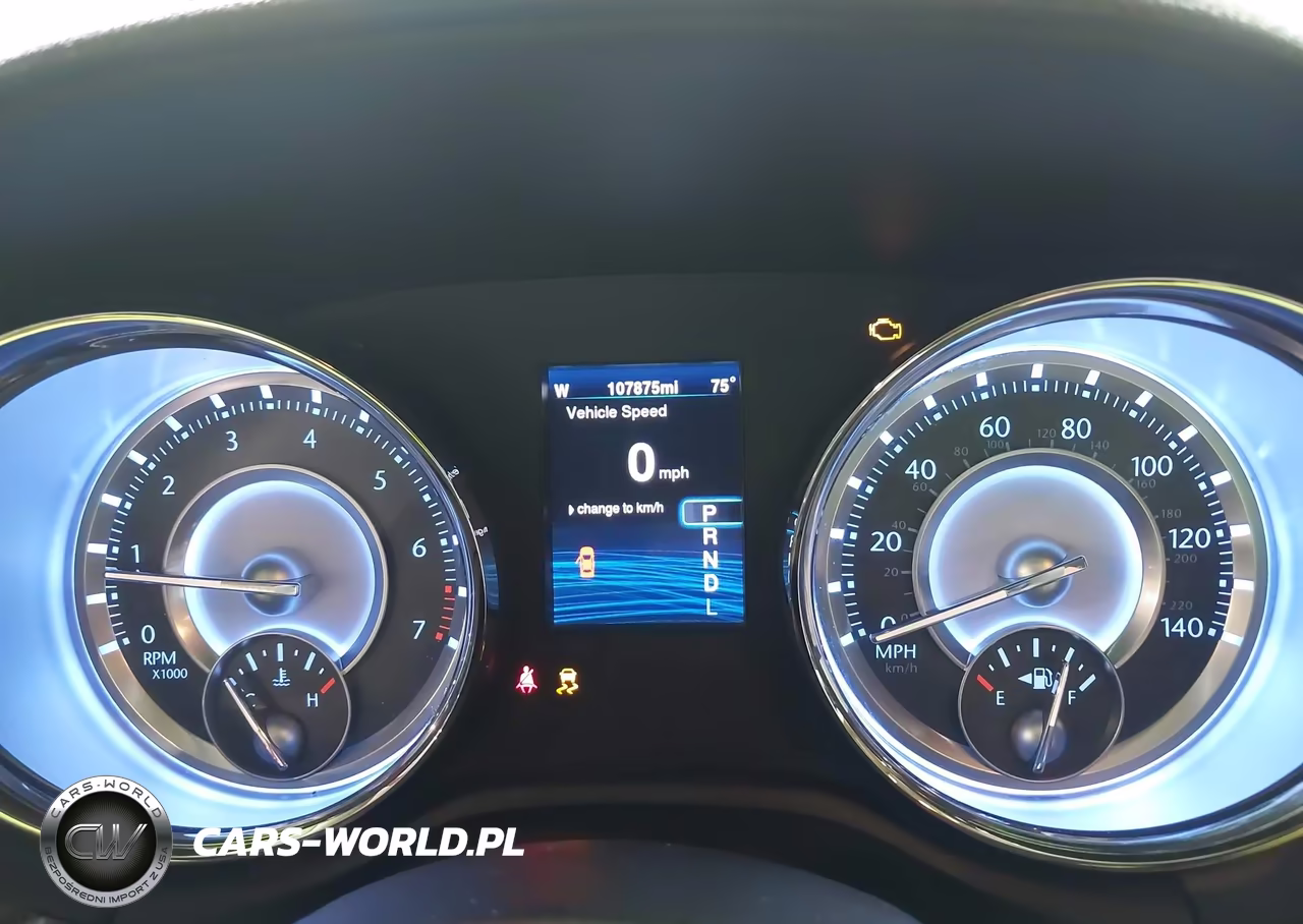 2014 Chrysler 300 VIN:2C3CCAAG3EH222240 - 7