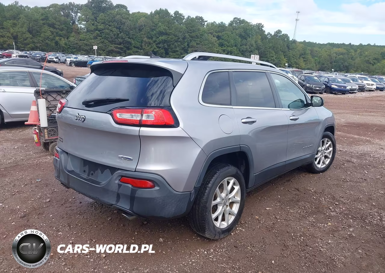 2014 Jeep Cherokee Latitude VIN:1C4PJLCS7EW105990 - 13