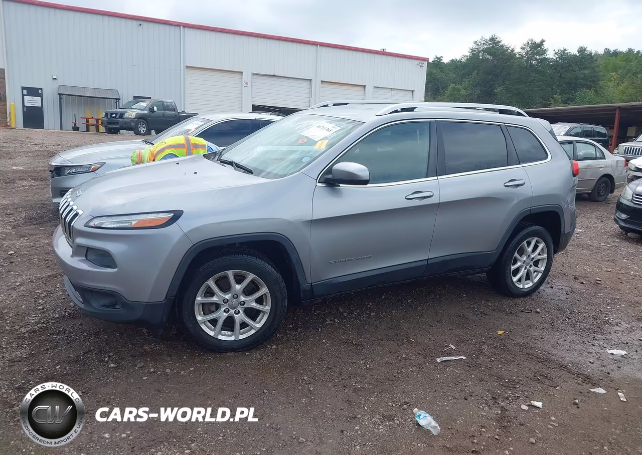 2014 Jeep Cherokee Latitude VIN:1C4PJLCS7EW105990 - 17