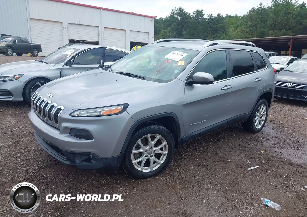 2014 Jeep Cherokee Latitude VIN:1C4PJLCS7EW105990 - 2