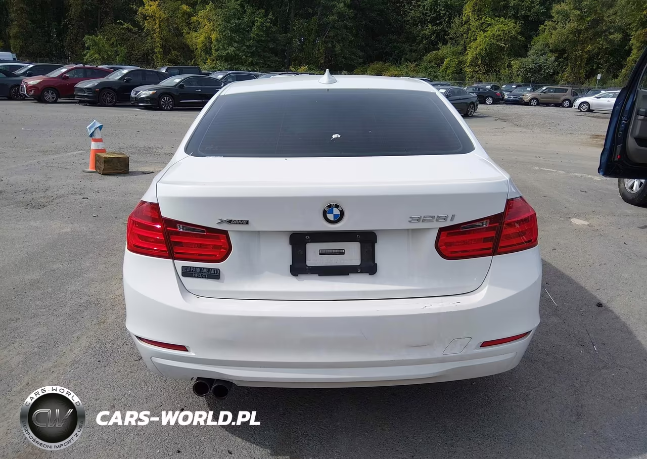 2015 BMW 328I xDrive VIN:WBA3B5G51FNS15188 - 16