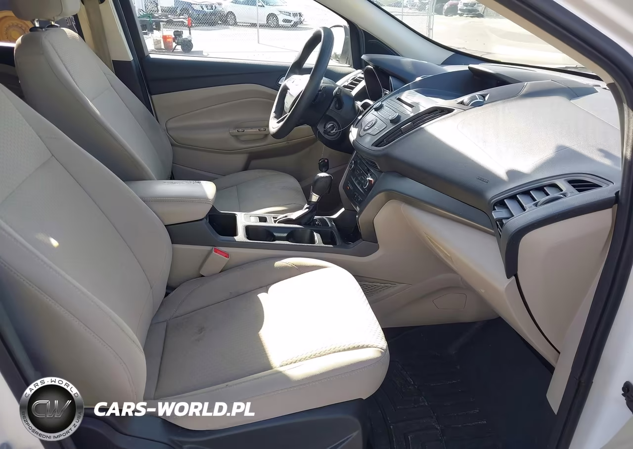 2017 Ford Escape Se VIN:1FMCU0GD1HUE13118 - 5