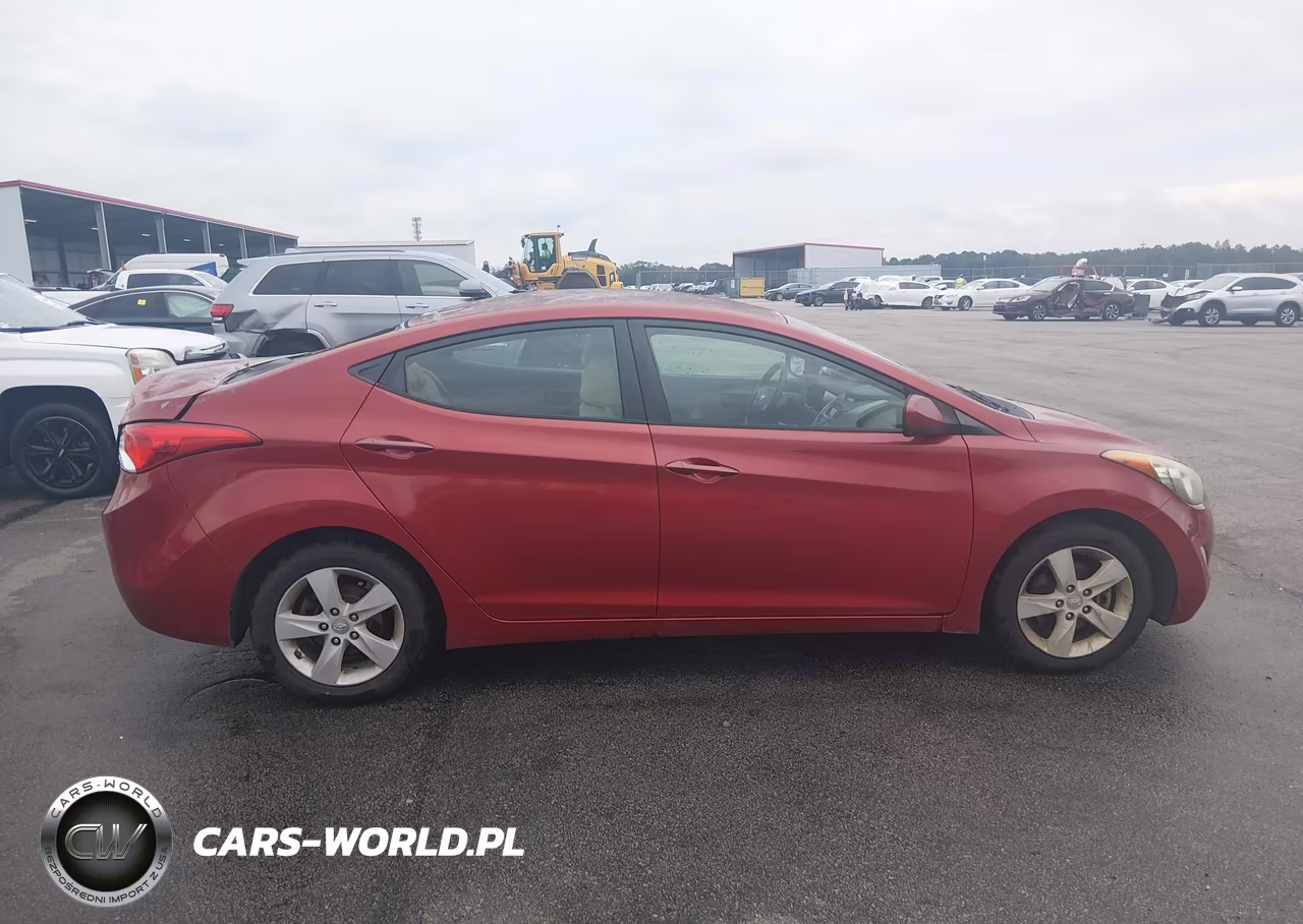 2013 Hyundai Elantra Gls VIN:KMHDH4AE4DU764021 - 13